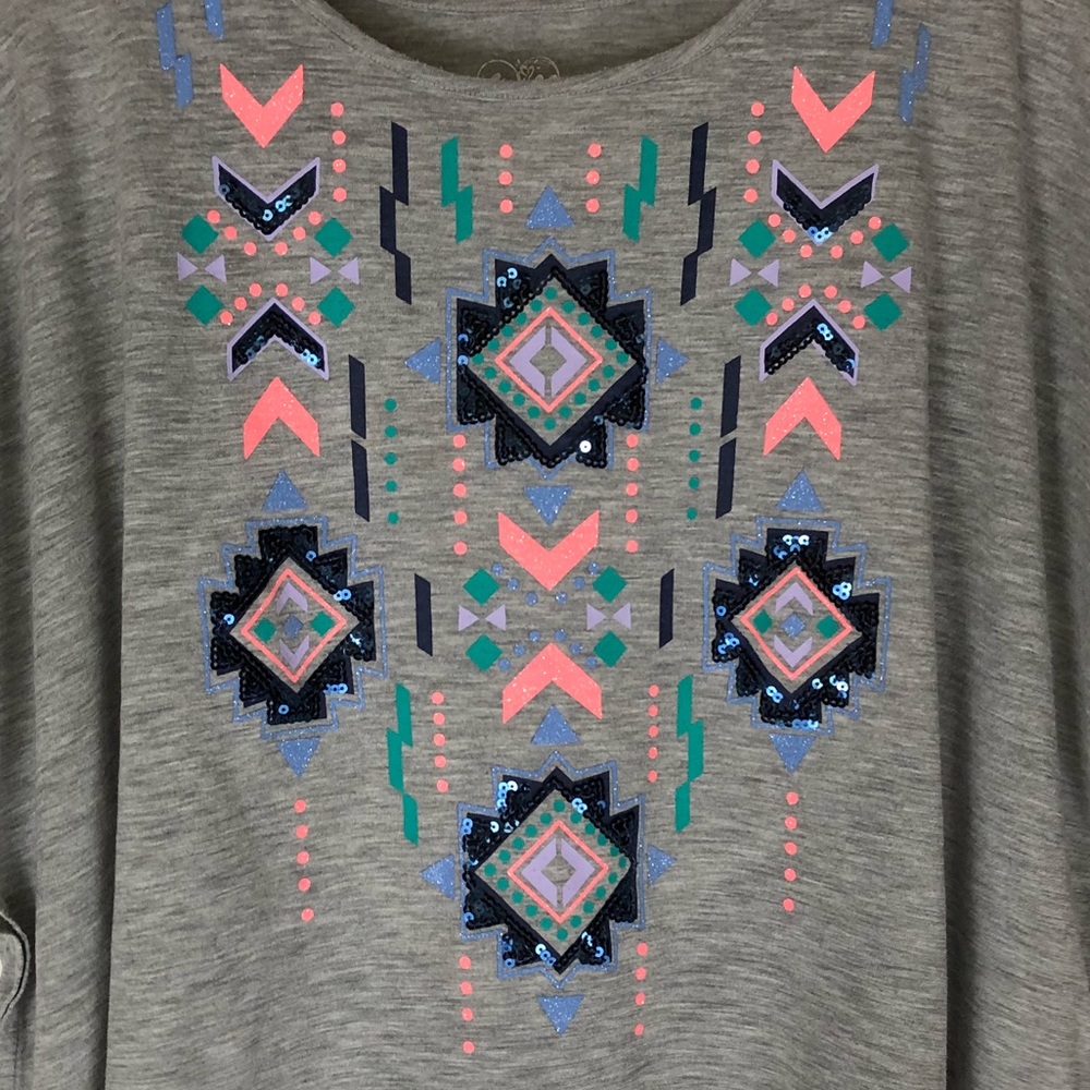 Aztec Crop Top - Picture 3 of 8